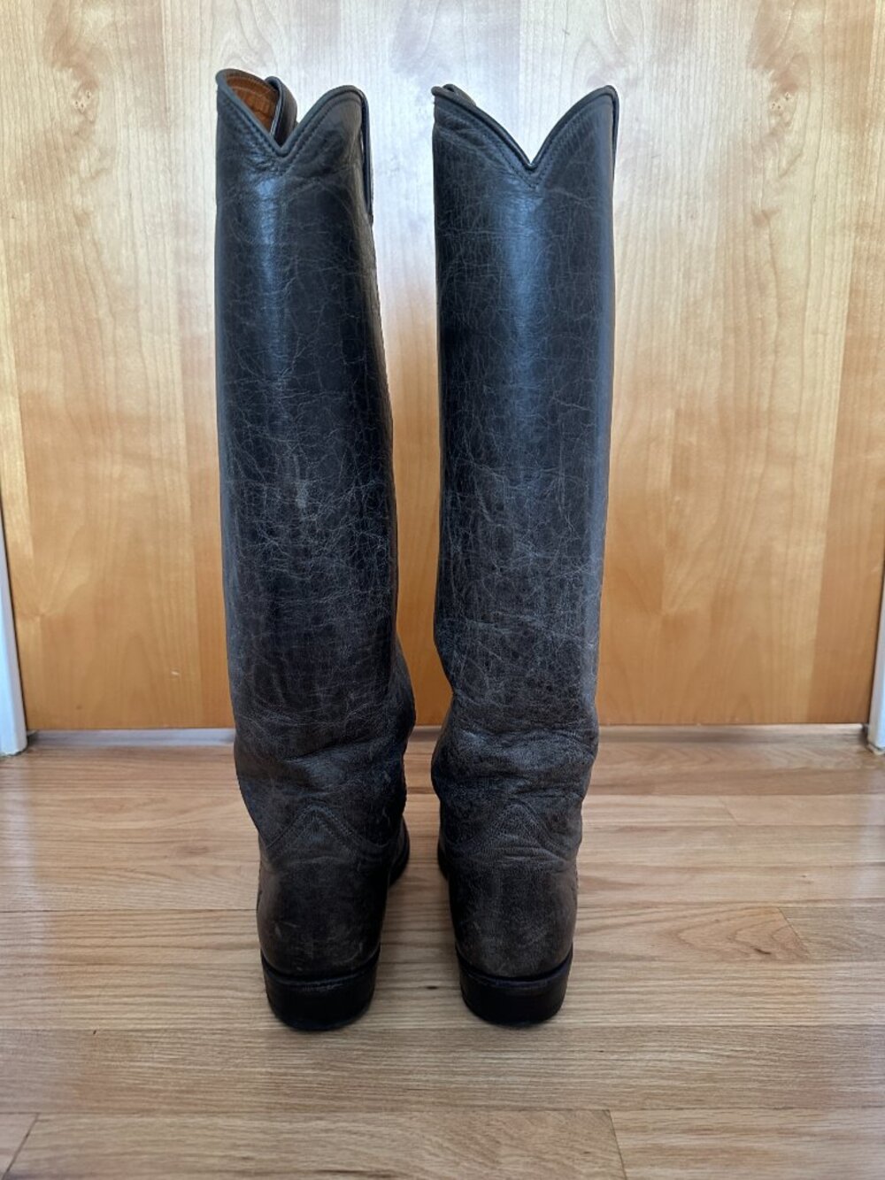 Grey Frye Dorado leather boots, size 10 - Picture 2 of 5